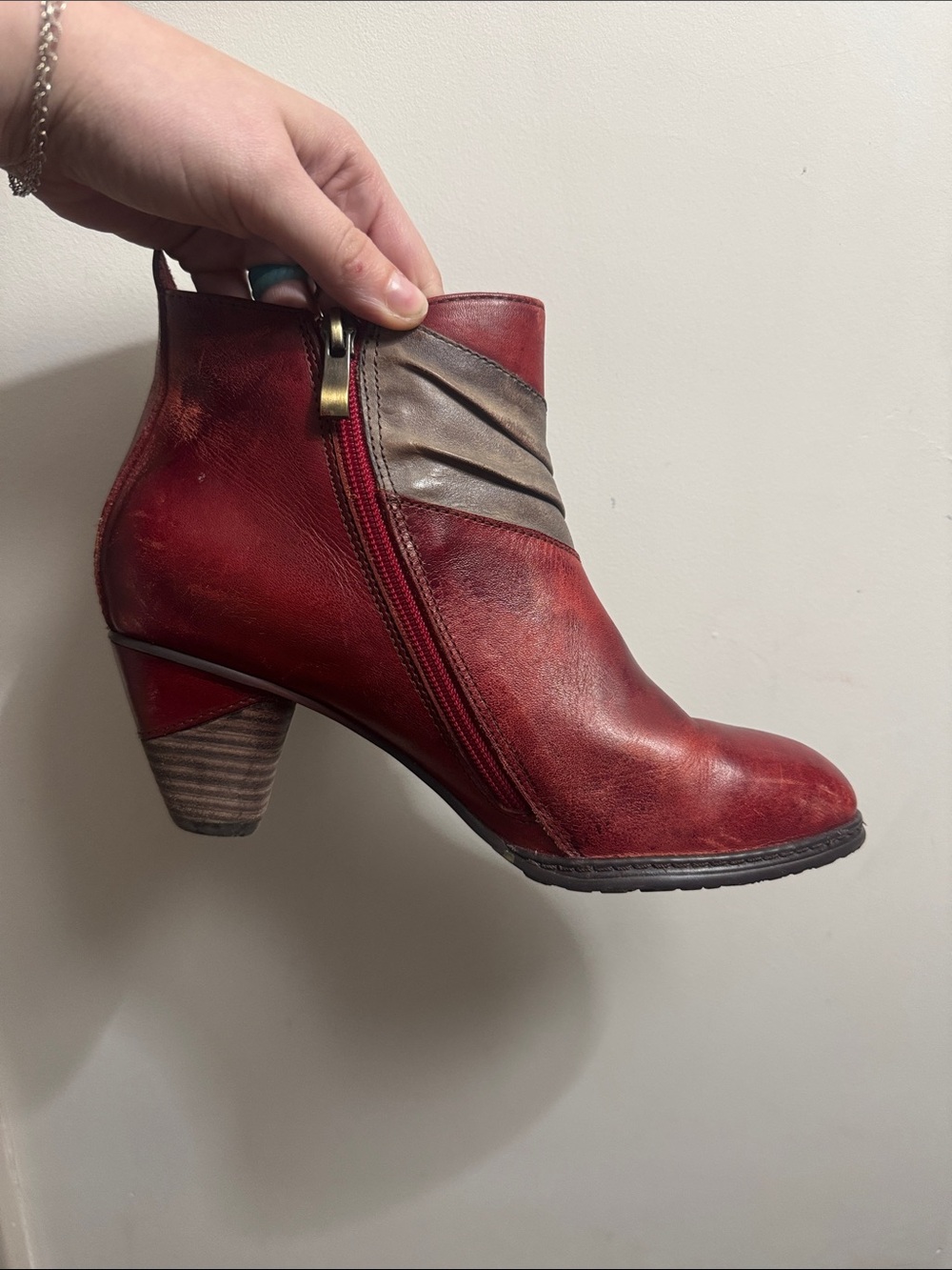 L’Artiste by Spring Step Leather Colorblock Ankle Booties EU 38 US 7.5 Red Boho - Picture 7 of 12